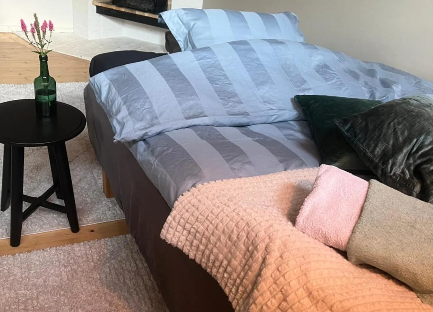 Coosy Authentic Swedish Wooden Studio Apartment, 25 Min To Stockholm City-Own Entrance 0*,
